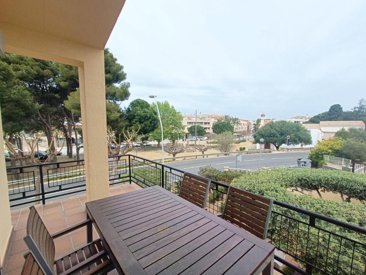 Apartmán 1R Pis Al Port-Terrassa I Jardi Llança Exteriér fotografie