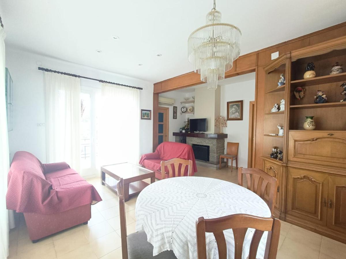 Apartmán 1R Pis Al Port-Terrassa I Jardi Llança Exteriér fotografie