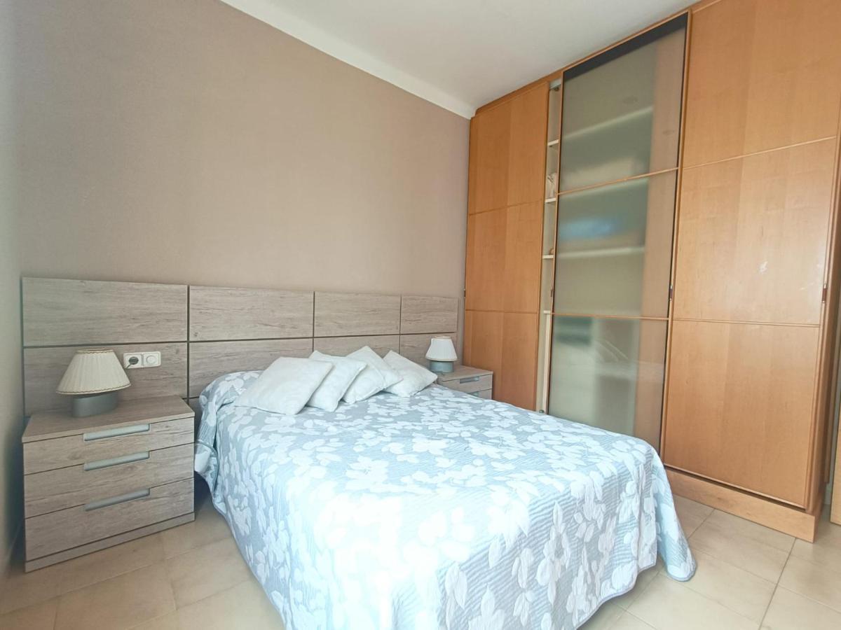 Apartmán 1R Pis Al Port-Terrassa I Jardi Llança Exteriér fotografie